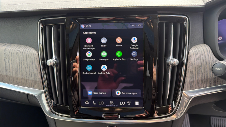 Volvo S90 2.0 T8 RC PHEV [455] Ultimate Dark 4dr AWD Auto Saloon